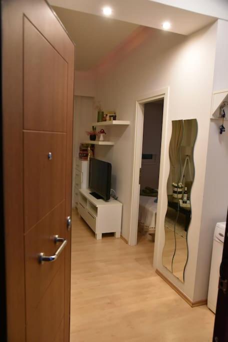 Tiny Treasure Apartment Aten Exteriör bild